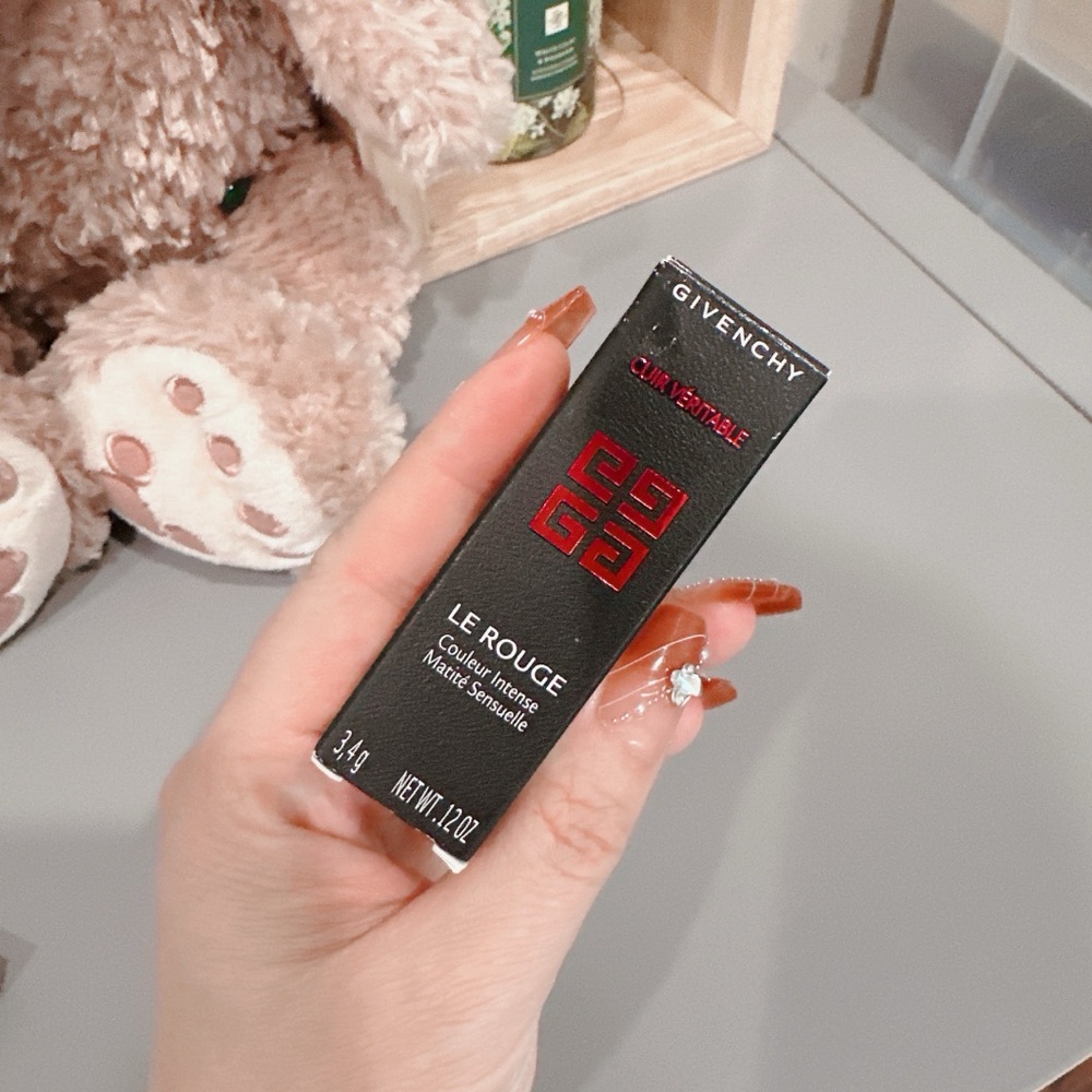Givenchy LE ROUGE INTERDIT INTENSE SILK lipstick / NWB